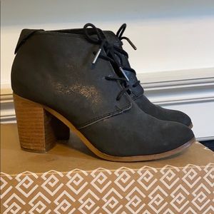 TOMS booties